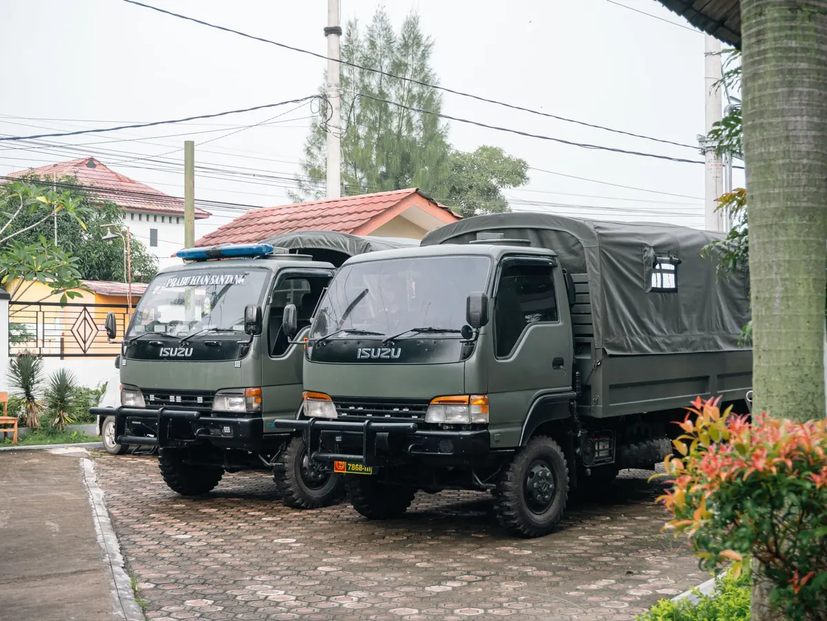 Cab-Over vs Conventional: Why European and American Lorries Look So Different