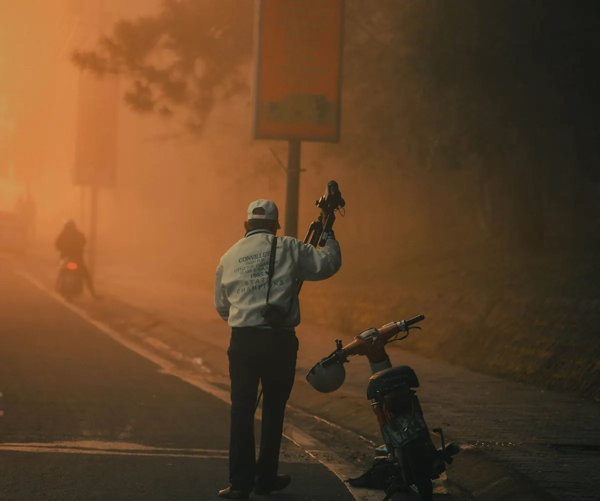 How to Photograph Moving Lorries: Camera Settings, Angles and Safety Rules